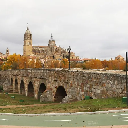 Apartamentos Turisticos Puente Romano Portal 4 Bajo -A Salamanca Room photo